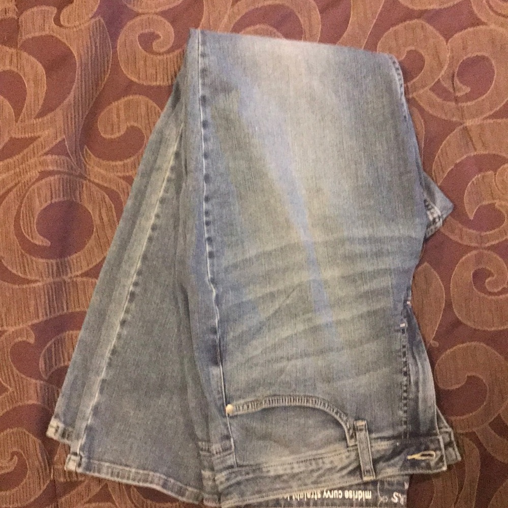Lee mid rise curvy straight leg jeans